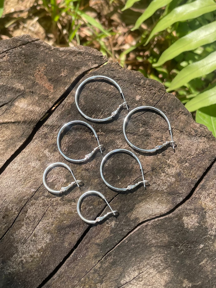 SLIM RING EARRING